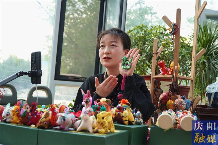 【2025慶陽市農文旅融合發(fā)展百千萬工程探訪記】“義渠村”非遺田園綜合體游記