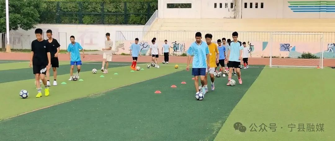 天津市河東區(qū)與甘肅省寧縣青少年足球協(xié)作交流項目啟動